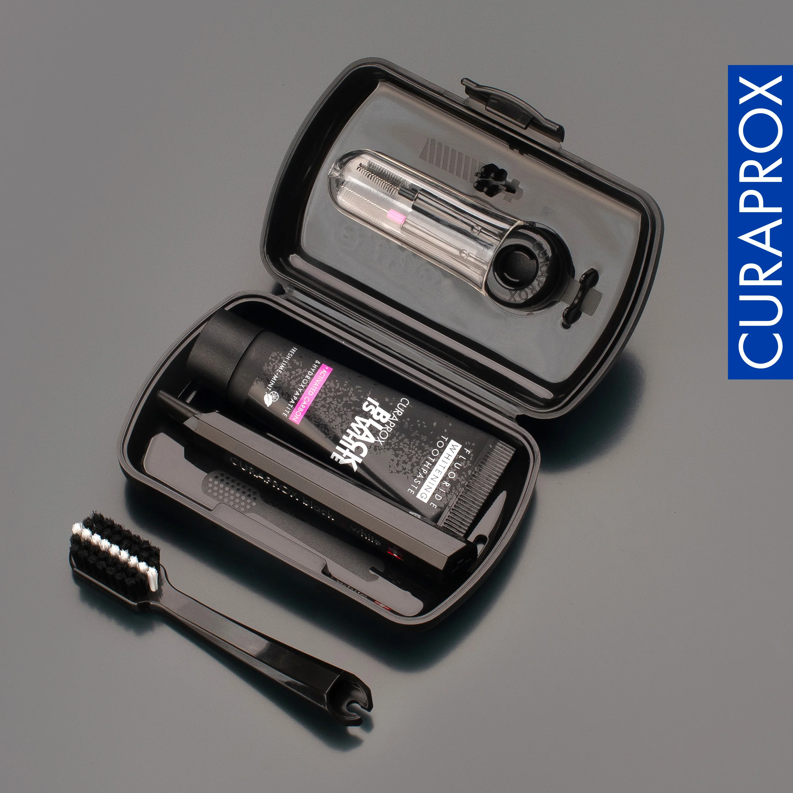Travel Set, BiW - Image 6